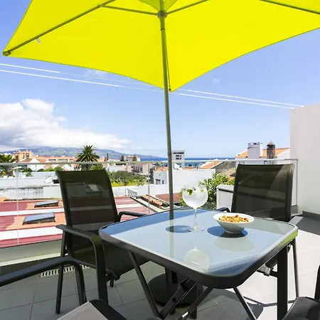 Azores - Casas Da Ladeira *