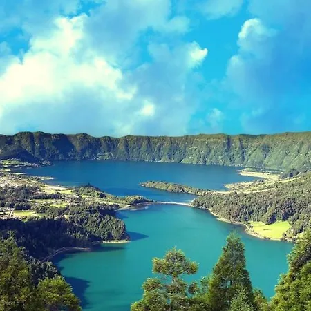 Azores - Casas Da Ladeira * 蓬塔德尔加达