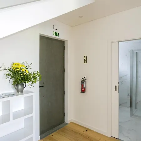 Azores - Casas Da Ladeira * Ponta Delgada (Sao Miguel)