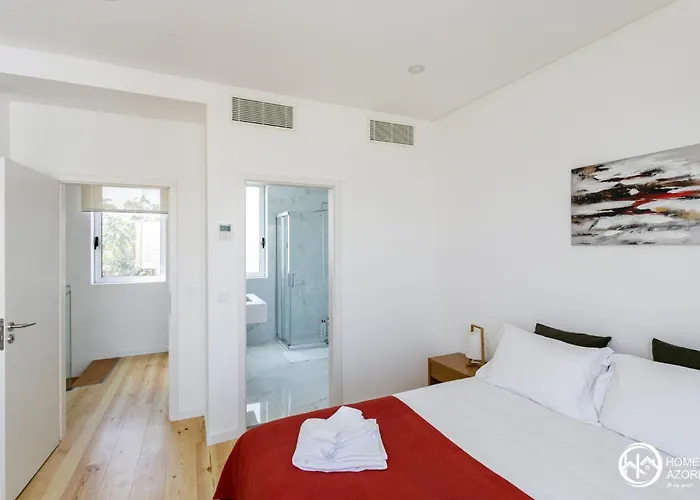 Azores - Casas Da Ladeira Ponta Delgada (Sao Miguel)